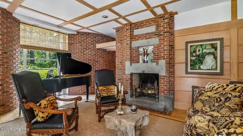 Living - 50 Cherry Hill Dr, Pinehurst, NC 28374 photo 1 of 7