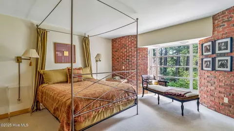 Bedroom - 50 Cherry Hill Dr, Pinehurst, NC 28374 photo 4 of 7