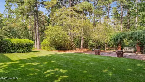 Exterior - 50 Cherry Hill Dr, Pinehurst, NC 28374 photo 21 of 31