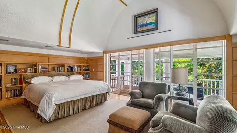 Bedroom - 50 Cherry Hill Dr, Pinehurst, NC 28374 photo 1 of 7