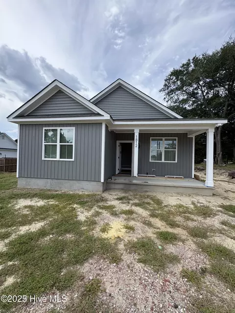 1812 Pine St, Wilmington, NC 28401