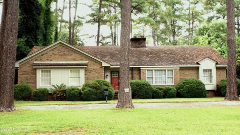 1616 Marvelle Ave, Rocky Mount, NC 27803