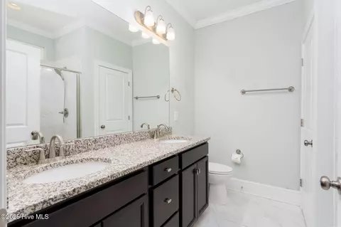 Bath - 176 Collins Way, Hampstead, NC 28443 photo 1 of 3