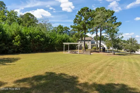 Exterior - 176 Collins Way, Hampstead, NC 28443 photo 7 of 7