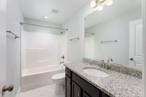 Bath - 176 Collins Way, Hampstead, NC 28443 photo 3 of 3
