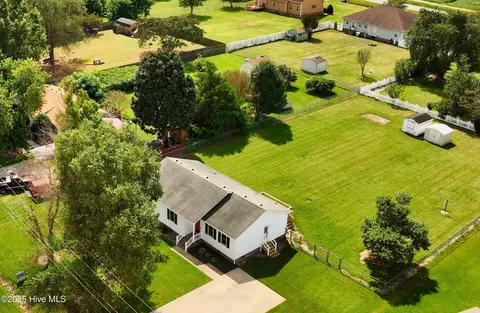 2331 Delia Dr, Elizabeth City, NC 27909