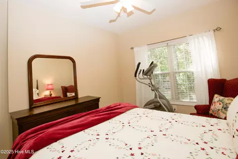 Bedroom - 3 Gingham Pl, Pinehurst, NC 28374 photo 7 of 8