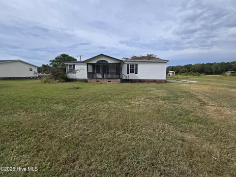 12067 Nc Hwy 32 N, Roper, NC 27970