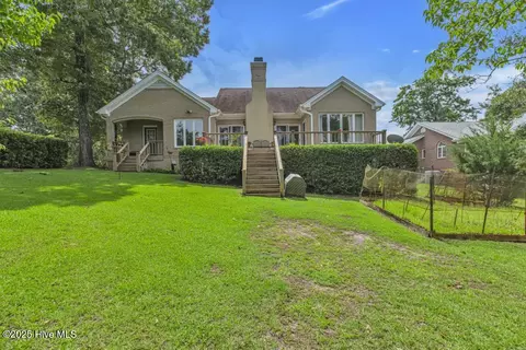 140 Circle Dr, Hampstead, NC 28443 photo 3