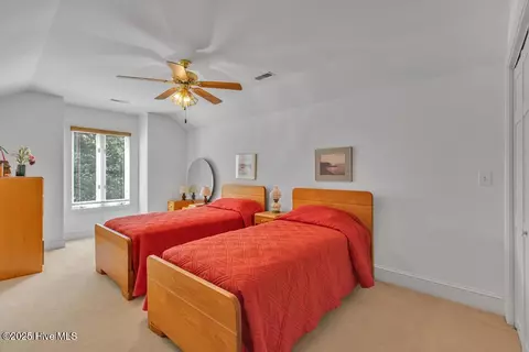 140 Circle Dr, Hampstead, NC 28443 photo 24