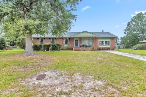 107 Wilda Dr, Jacksonville, NC 28546