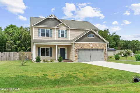 317 James Hedrick Ct, Jacksonville, NC 28540