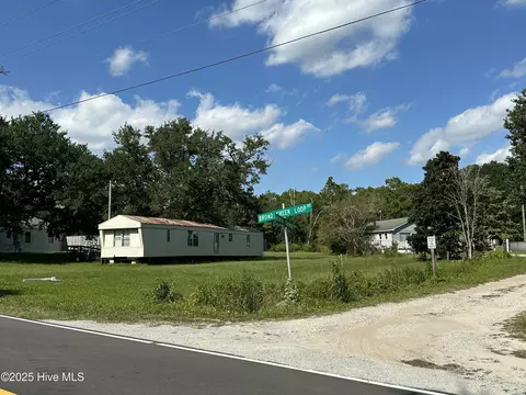 676 Broad Creek Loop Rd, Newport, NC 28570