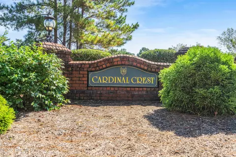 172 Cardinal Crest Dr, Wallace, NC 28466