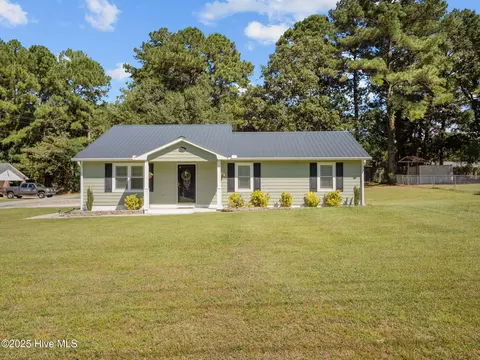 344 Riggs Rd, Hubert, NC 28539 photo 3