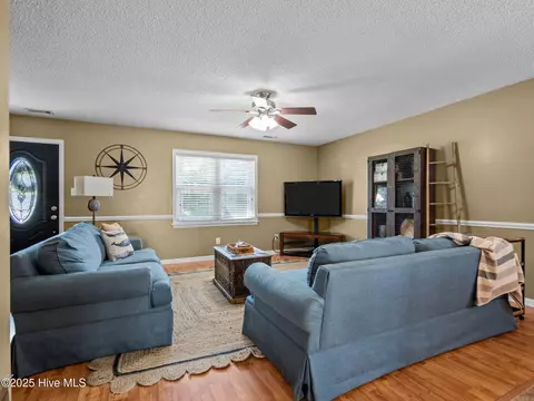 344 Riggs Rd, Hubert, NC 28539 photo 7