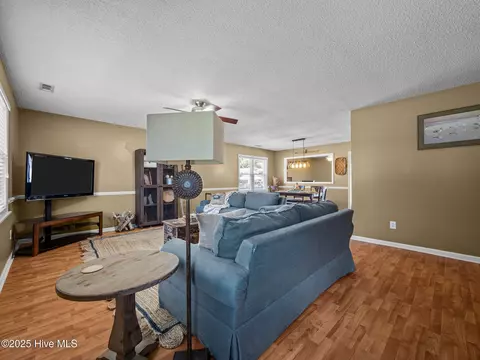 344 Riggs Rd, Hubert, NC 28539 photo 8