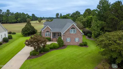 106 Mellen Rd, New Bern, NC 28562