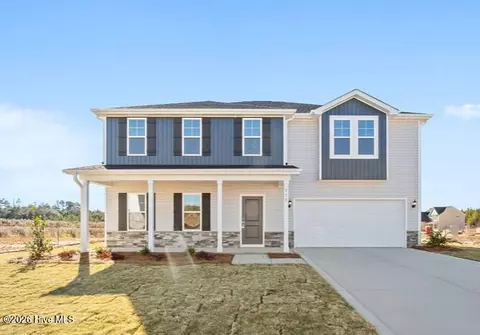 575 Ashley Heights Dr, Aberdeen, NC 28315