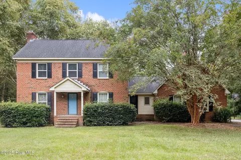 1253 Pocosin Rd, Winterville, NC 28590