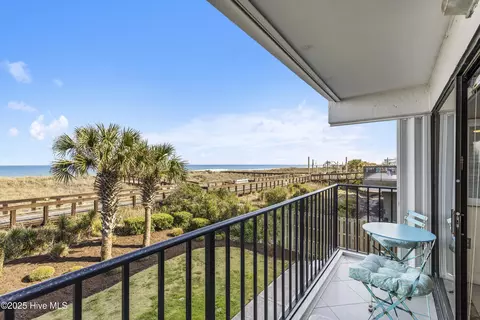 222 N Carolina Beach Ave N UNIT 102, Carolina Beach, NC 28428