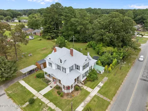View/Area - 675 Second St, Ayden, NC 28513 photo 2 of 9