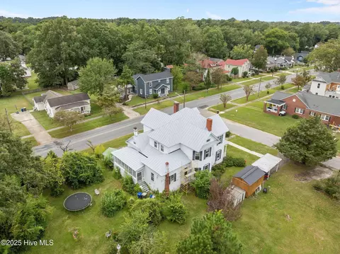 View/Area - 675 Second St, Ayden, NC 28513 photo 4 of 9