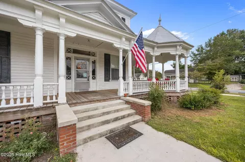 Exterior - 675 Second St, Ayden, NC 28513 photo 7 of 12