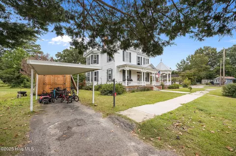 Exterior - 675 Second St, Ayden, NC 28513 photo 11 of 12