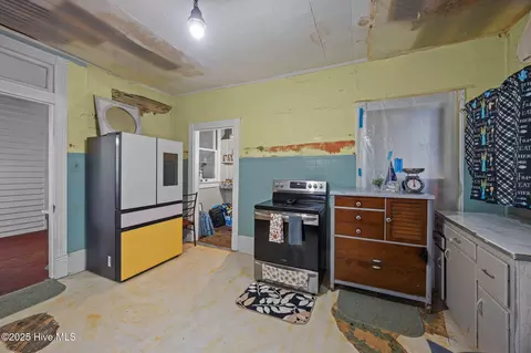 Kitchen - 675 Second St, Ayden, NC 28513 photo 3 of 3