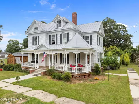 Exterior - 675 Second St, Ayden, NC 28513 photo 2 of 12