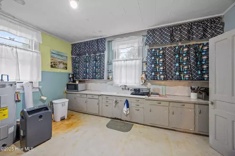 Kitchen - 675 Second St, Ayden, NC 28513 photo 2 of 3