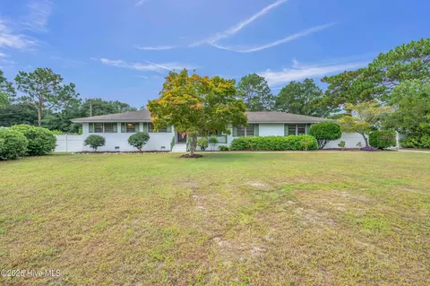 18 Partridge Rd, Wilmington, NC 28412