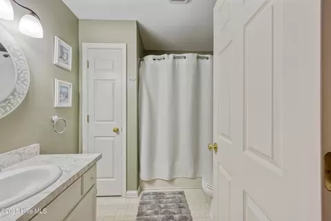 Bath - 132 Edgewater Dr, Shiloh, NC 27974 photo 1 of 5