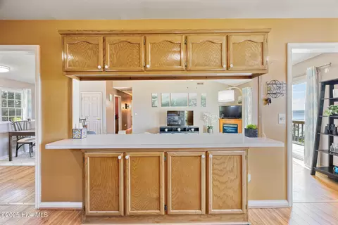 Kitchen - 132 Edgewater Dr, Shiloh, NC 27974 photo 3 of 4
