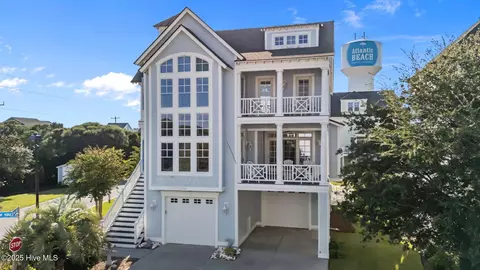 101 Bay Ridge Dr, Atlantic Beach, NC 28512