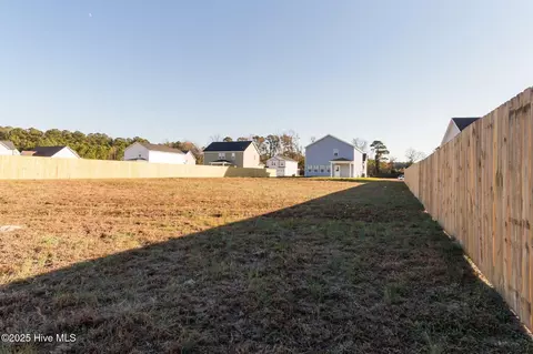 209 Shadow Grass Ct, Stella, NC 28582 photo 44