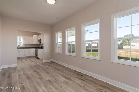209 Shadow Grass Ct, Stella, NC 28582 photo 15