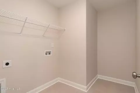 209 Shadow Grass Ct, Stella, NC 28582 photo 37