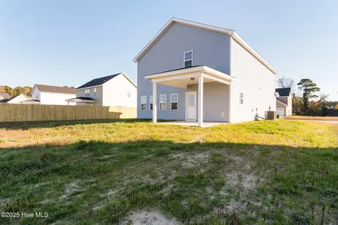209 Shadow Grass Ct, Stella, NC 28582 photo 43