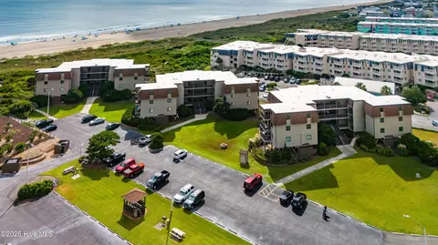 2008 E Ft Macon Rd #H16, Atlantic Beach, NC 28512