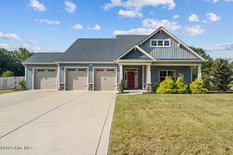 346 Pine Laurel Dr, Carthage, NC 28327