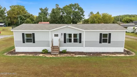 4717 Hassell Rd, Oak City, NC 27857