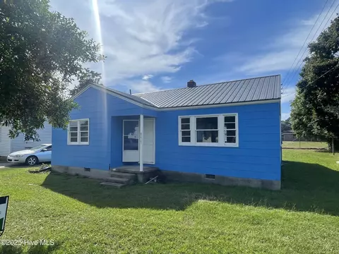 111 Luvera St, Plymouth, NC 27962
