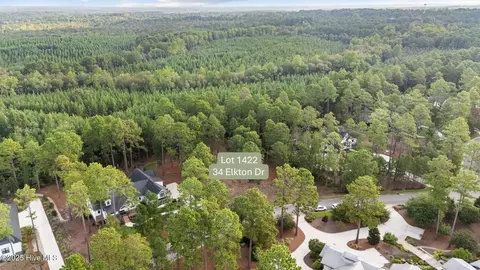 34 Elkton Dr, Pinehurst, NC 28374 photo 8