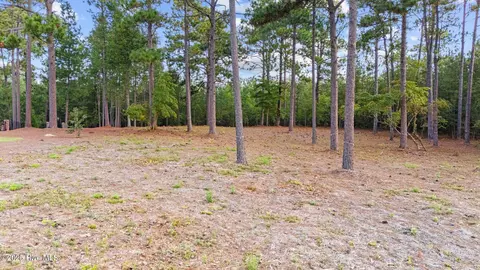 34 Elkton Dr, Pinehurst, NC 28374