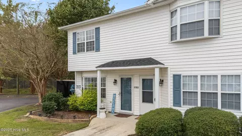 3917 Sterling Pointe Dr #KK1, Winterville, NC 28590
