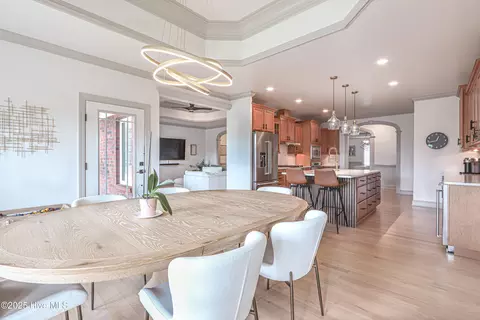 Dining - 130 National Dr, Pinehurst, NC 28374 photo 1 of 3