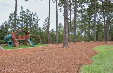 Exterior - 130 National Dr, Pinehurst, NC 28374 photo 5 of 7