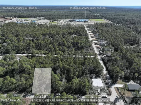 130 Charlestown Rd, Boiling Spring Lakes, NC 28461